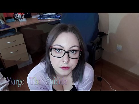 ❤️ Fata sexy cu ochelari suge adânc Dildo în fața camerei de filmat ️  at ro.porncomixone.ru ❌